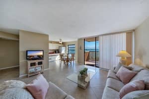 1085 Bald Eagle Dr, Marco Island, FL 34145, Sold 01/31/22
