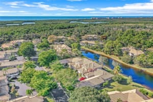 338 Emerald Bay Cir, Naples, FL 34110, Sold 02/14/22
