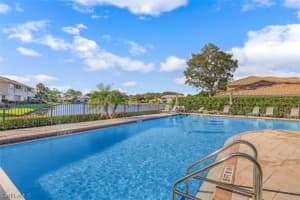 338 Emerald Bay Cir, Naples, FL 34110, Sold 02/14/22
