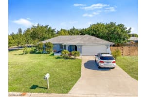 22 Sagewood Ave, Lehigh Acres, FL 33936, Sold 03/24/22