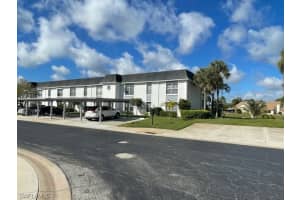 6852 Sandtrap Dr #1, Fort Myers, FL 33919, Sold 01/31/22
