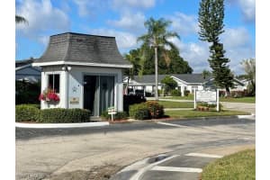 6852 Sandtrap Dr #1, Fort Myers, FL 33919, Sold 01/31/22