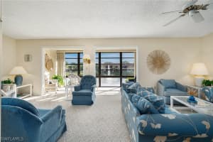 5712 Foxlake Dr APT 6, North Fort Myers, FL 33917, Sold 01/28/22