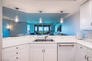 325 Dunes Blvd, Naples, FL 34110, Sold 03/18/22