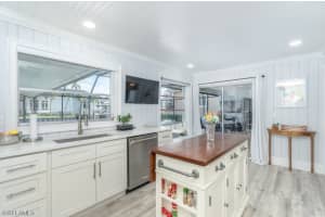 1400 Marlin Dr, Naples, FL 34102, Sold 03/24/22