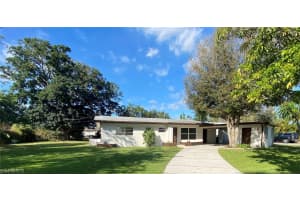137 Vermont Ave, Fort Myers, FL 33905, Sold 02/25/22