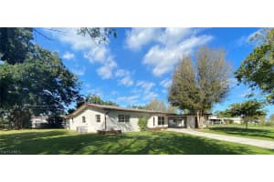 137 Vermont Ave, Fort Myers, FL 33905, Sold 02/25/22