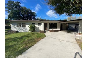 137 Vermont Ave, Fort Myers, FL 33905, Sold 02/25/22