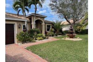 3401 Mystic River Dr, Naples, FL 34120, Sold 02/02/22