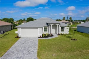 6521 Astoria Ave, Fort Myers, FL 33905, Sold 04/22/22