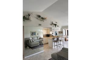 5825 Trailwinds Dr APT 425, Fort Myers, FL 33907, Sold 01/20/22