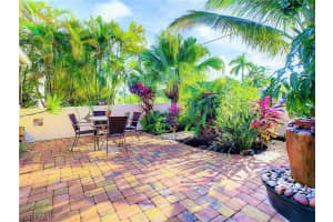 251 Albatross St, Fort Myers Beach, FL 33931, Sold 02/16/22