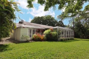 12352 McGregor Woods Cir, Fort Myers, FL 33908, Sold 02/22/22