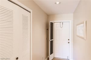 9640 Windsor Gardens Ln APT 205, Fort Myers, FL 33919, Sold 02/28/22