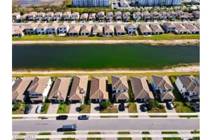 8753 Madrid Cir, Naples, FL 34104, Sold 02/01/22