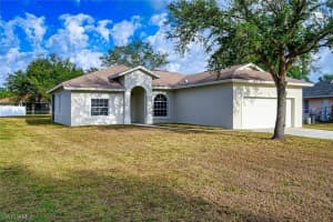 961 Sapling Dr, Naples, FL 34120, Sold 02/23/22