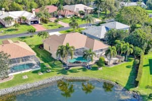 6628 Willow Lake Cir, Fort Myers, FL 33966, Sold 04/01/22