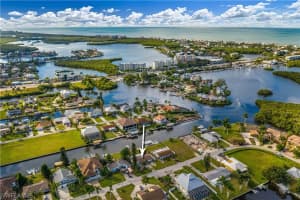 4863 Esplanade St, Bonita Springs, FL 34134, Sold 02/28/22