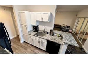 7905 Preserve Cir APT 113, Naples, FL 34119, Sold 01/28/22