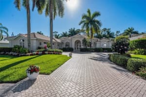 735 St Georges Ct, Naples, FL 34110, Sold 04/01/22