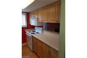 3332 New South Province Blvd Apt 4, Fort Myers, FL 33907, Sold 02/16/22