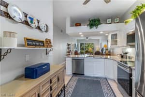 14560 Red Fox Run, Naples, FL 34110, Sold 02/16/22