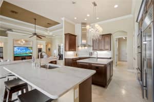6921 Lakewood Isle Dr, Fort Myers, FL 33908, Sold 03/31/22