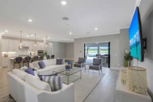 9561 Everglades Dr, Naples, FL 34120, Sold 03/11/22