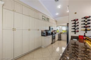 18085 Royal Tree Pkwy, Naples, FL 34114, Sold 03/18/22
