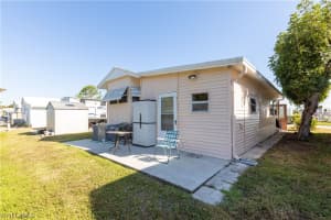 126 Cheetah Dr, Naples, FL 34114, Sold 04/07/22