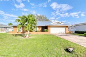 1637 SE 39th Terrace, Cape Coral, FL 33904, Sold 04/21/22