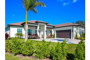 18043 Greenwood Dr, Naples, FL 34114, Sold 03/30/22