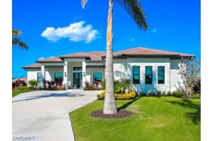 18043 Greenwood Dr, Naples, FL 34114, Sold 03/30/22