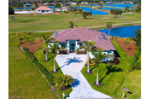 18043 Greenwood Dr, Naples, FL 34114, Sold 03/30/22