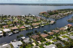3917 SE 19th Ave, Cape Coral, FL 33904, Sold 03/18/22