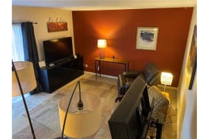 1446 Park Shore Cir #1, Fort Myers, FL 33901, Sold 03/31/22