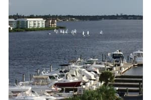 807 River Point Dr, Naples, FL 34102, Sold 03/07/22