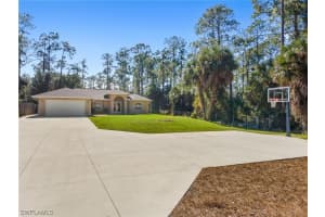 220 18th Ave S, Naples, FL 34102, Sold 02/28/22
