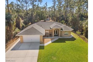 220 18th Ave S, Naples, FL 34102, Sold 02/28/22