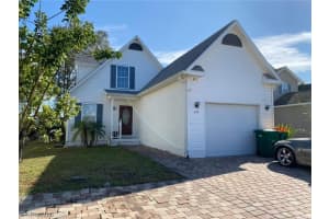 417 Leawood Cir, Naples, FL 34104, Sold 02/03/22