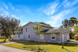 5425 Marina Dr, Bokeelia, FL 33922, Sold 03/08/22