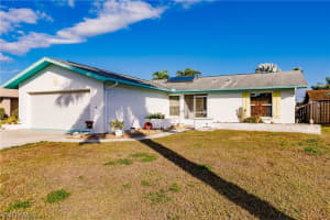 9768 Deerfoot Dr, Fort Myers, FL 33919, Sold 02/07/22