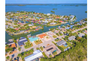 31 Fairview Blvd, Fort Myers Beach, FL 33931, Sold 03/18/22
