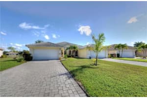 7771 Berkshire Pines Dr, Naples, FL 34104, Sold 03/10/22