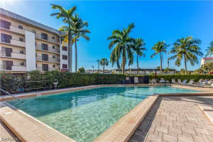 807 River Point Dr, Naples, FL 34102, Sold 03/04/22