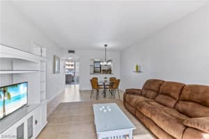 807 River Point Dr, Naples, FL 34102, Sold 03/04/22