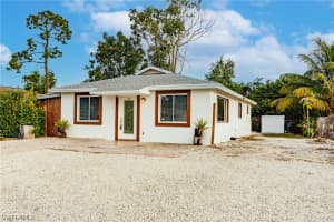 5310 Broward St, Naples, FL 34113, Sold 03/02/22
