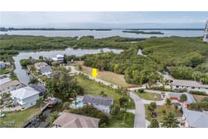 24490 Sailfish Street, Bonita Springs, FL 34134 - MLS#222004062
