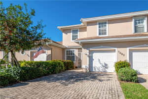 7685 Meadow Lakes Dr, Naples, FL 34104, Sold 03/11/22