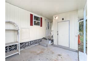 8 Poinsettia Dr, Fort Myers, FL 33905, Sold 03/25/22